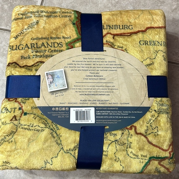 Great smoky mountains Tennessee blanket brand new - Picture 3 of 3